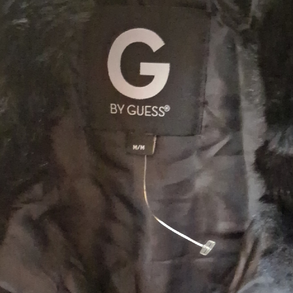 Guess Black Quilted Faux Fur Vest - Picture 3 of 4